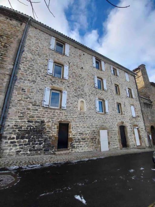 Logement Moderne Au Coeur Du Village Saint-Georges-de-Luzençon Eksteriør billede